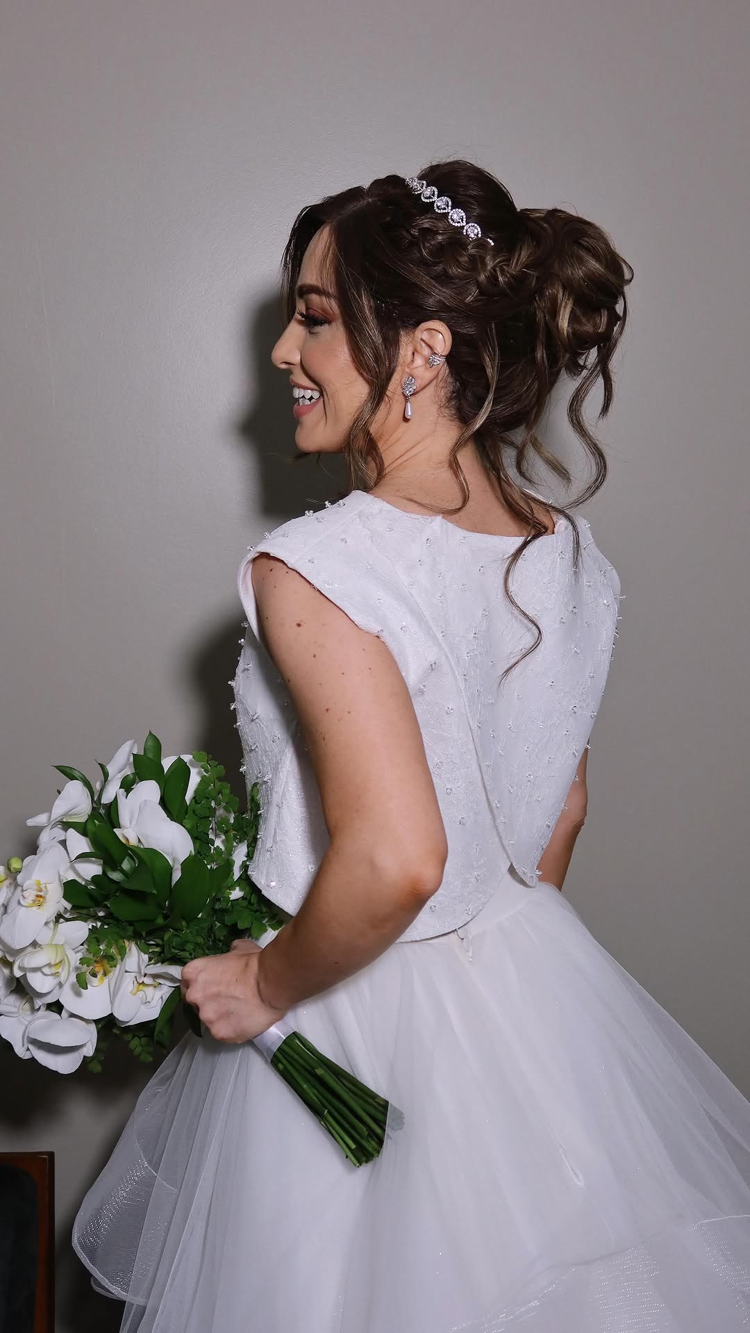 Wedding day beauty for Noiva Lilian